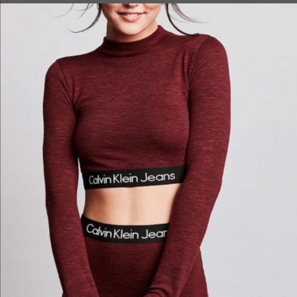 Calvin Klein Tops - Calvin Klein logo band long sleeve crop top